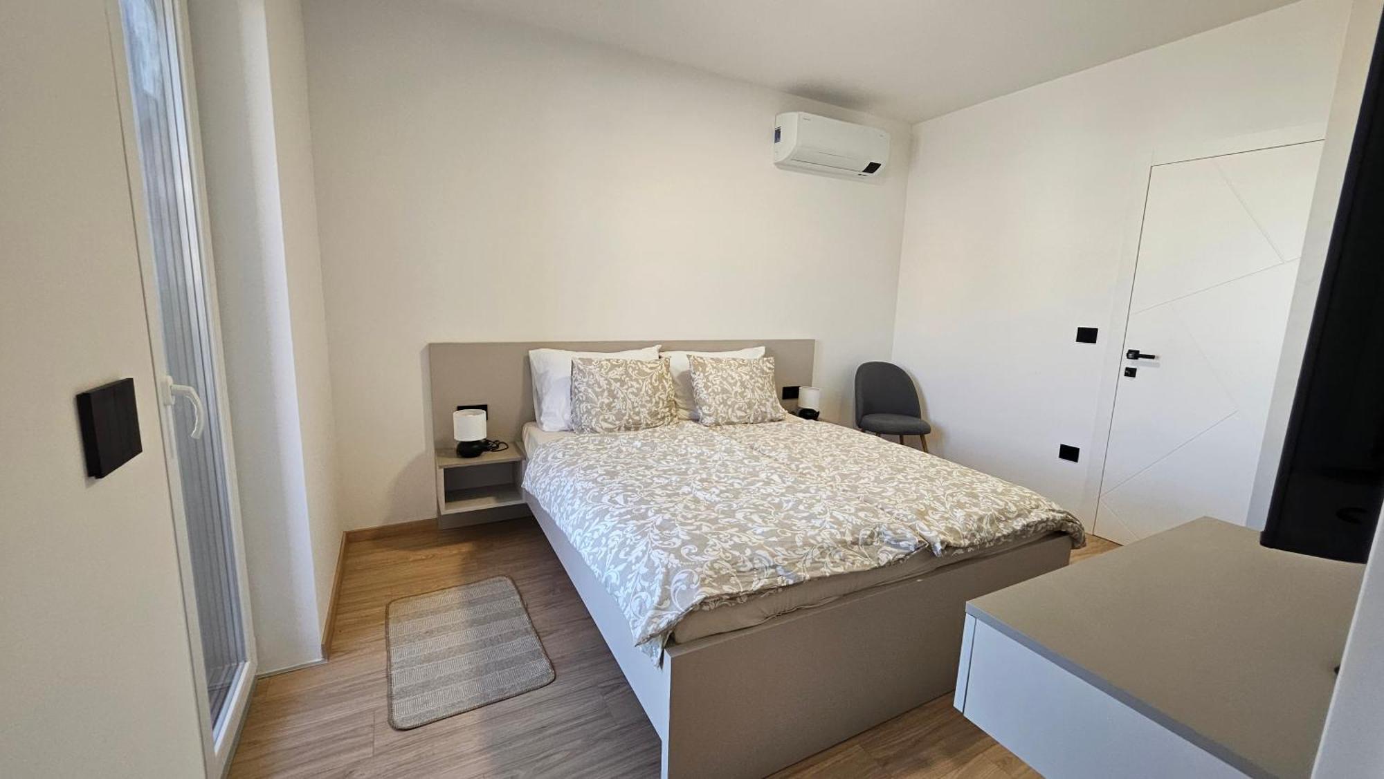 Richi Rooms & App Funtana Esterno foto