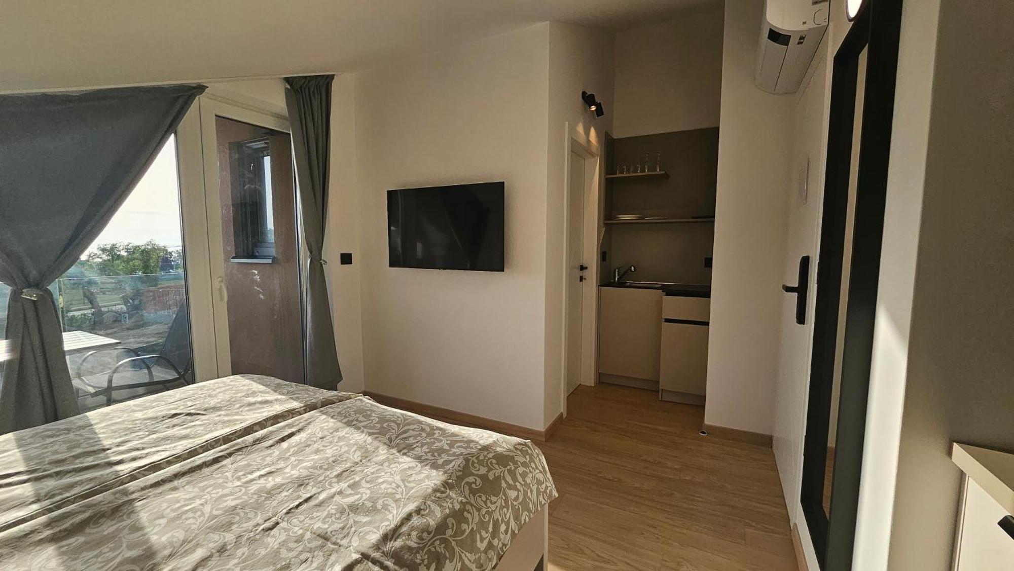 Richi Rooms & App Funtana Esterno foto